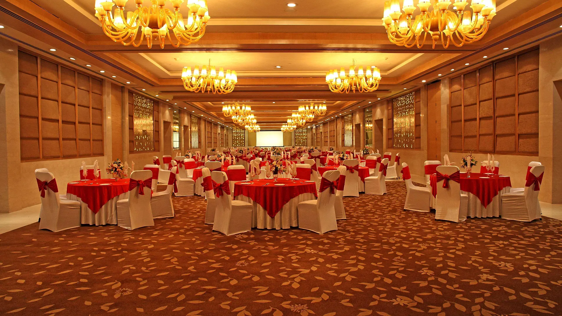*****  Radisson Blu Hotel New Delhi Dwarka India